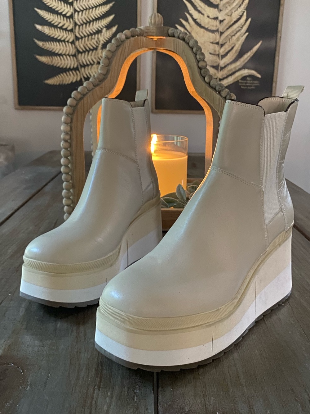 Naked Feet Guild Leather Platform Chelsea Chunky Boots Womens 10 Khaki Beige